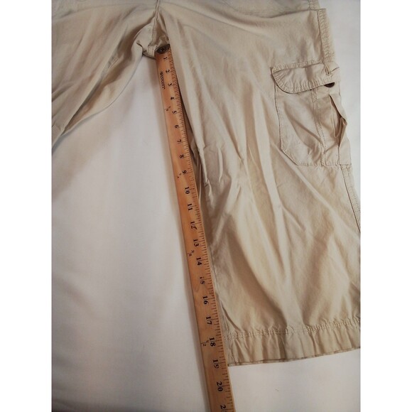 Women's Tommy Hilfiger‎ Women's Cargo Khaki Capris Pants Size 16 - Picture 9 of 16
